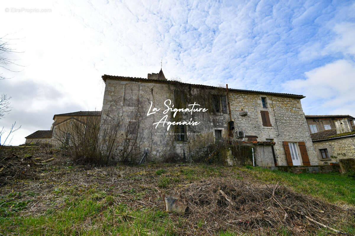 Maison à SAINT-AVIT-FRANDAT