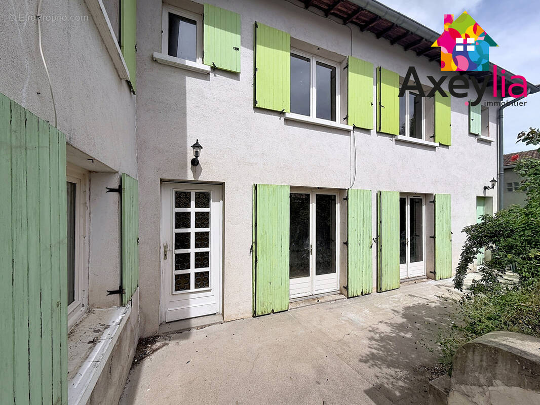 Maison à COTTANCE