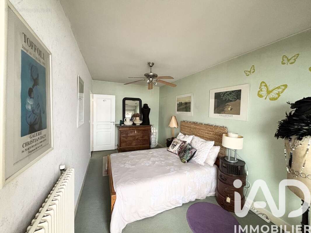 Photo 9 - Appartement à FLEURY-LES-AUBRAIS