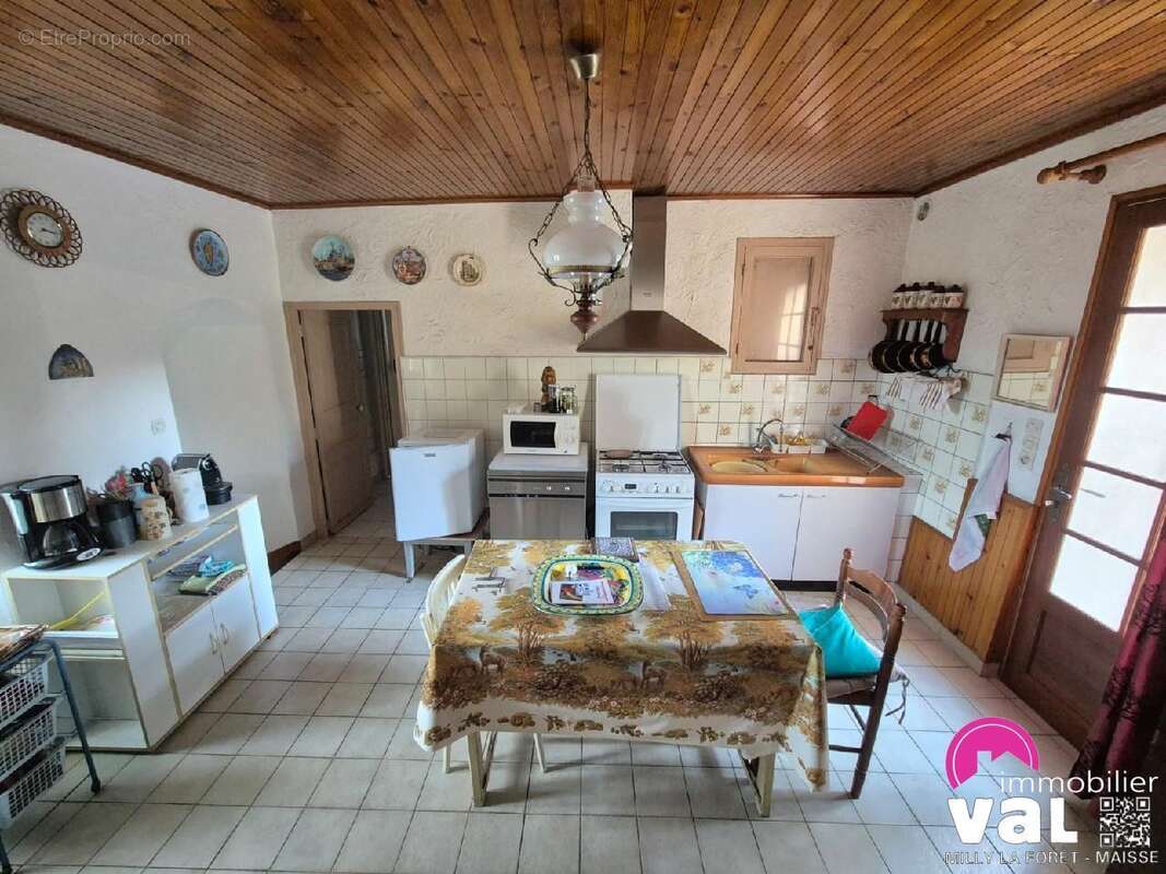 Maison 130 m² à Milly-La-Foret  - photo 8