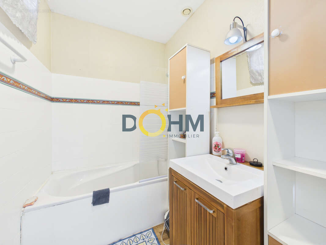 Appartement à VALS-PRES-LE-PUY
