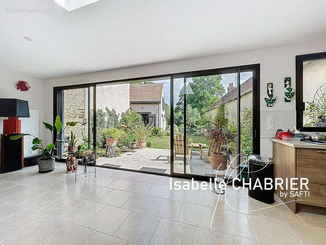 Photo 2 - Maison à LA FLECHE