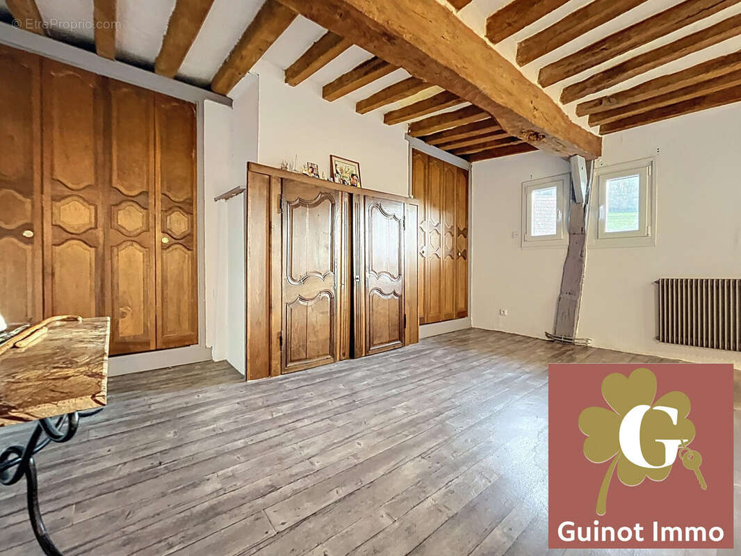 Maison à LILLEBONNE