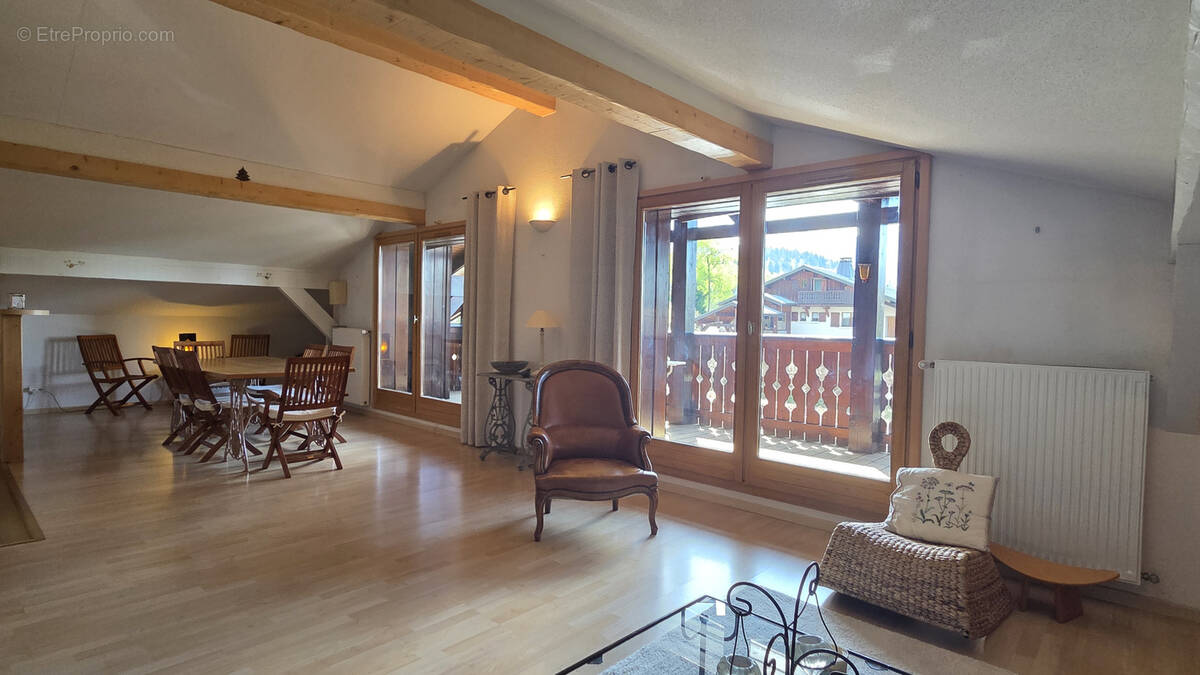 Appartement à ARACHES-LA-FRASSE