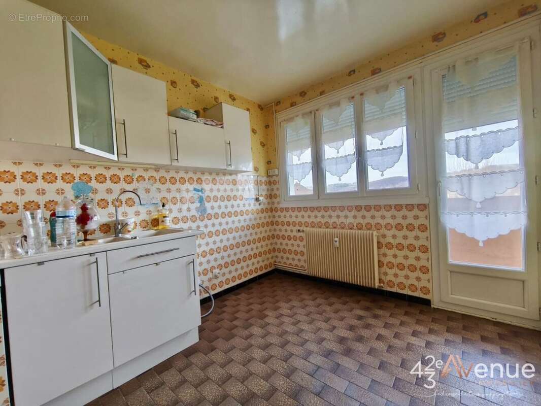 Appartement à LA RICAMARIE