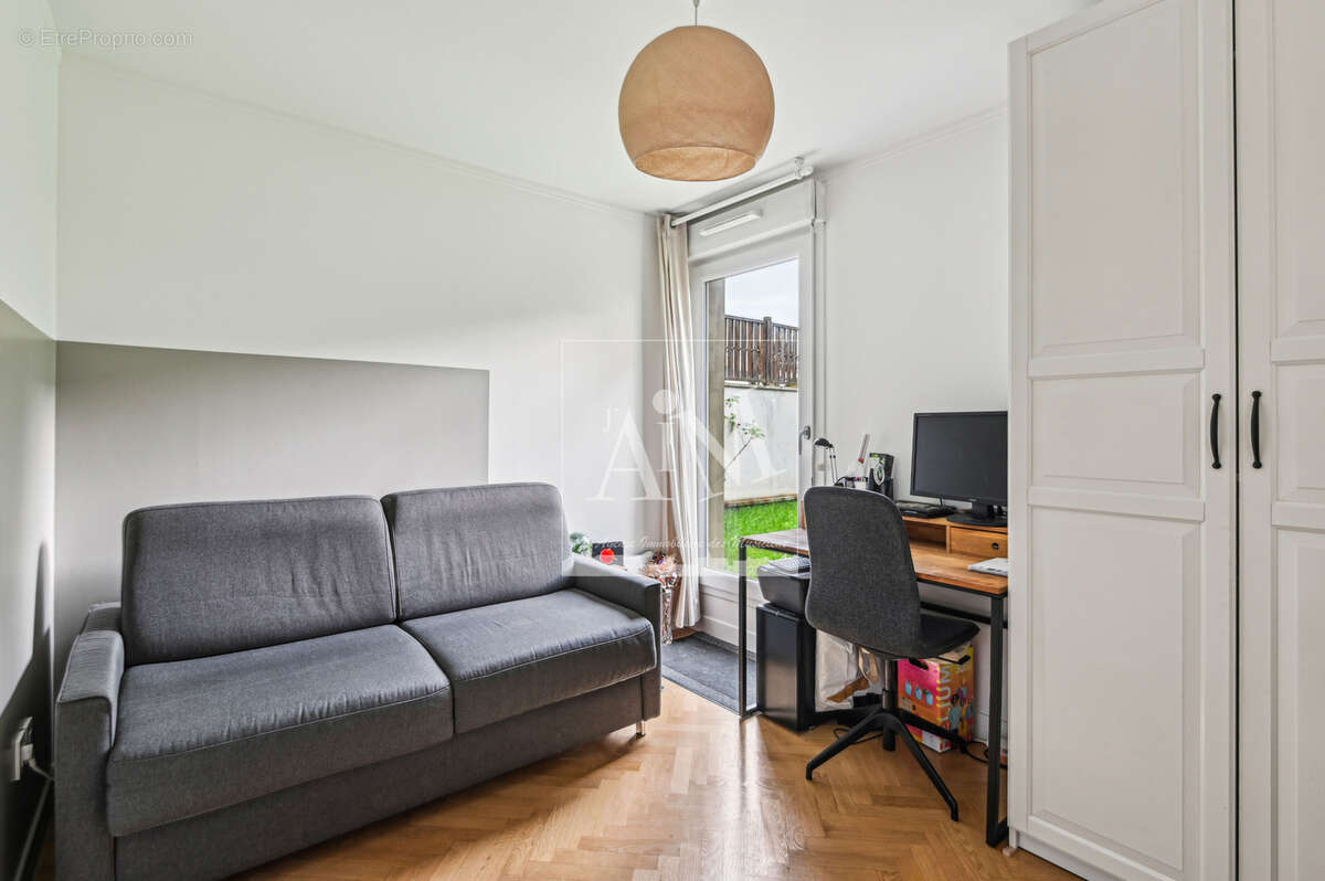 Appartement à NANTERRE