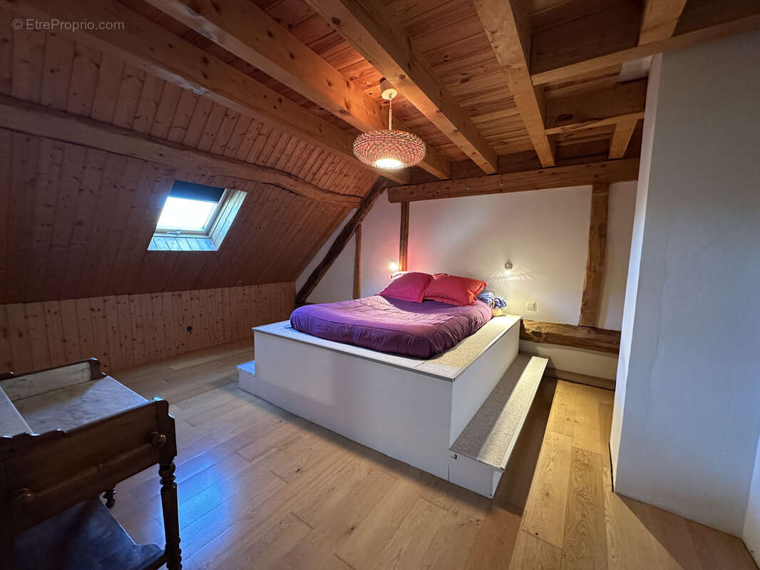 Maison à MONTCEL