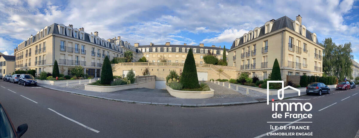 Appartement à VERSAILLES