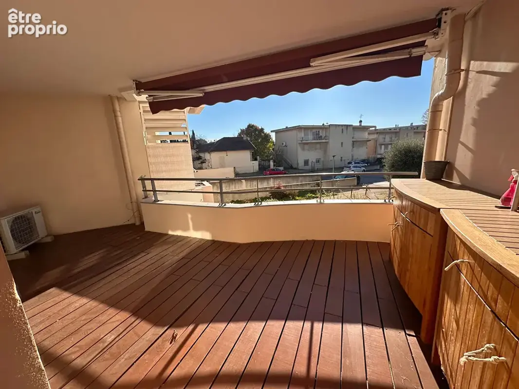 Vente Aix proche du centre l'agence immobilière LC Gestion de Puyricard vous propose dans une résidence récente un appartement d - photo 2