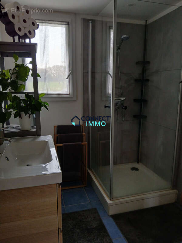 Maison 108 m² à Langonnet  - photo 9
