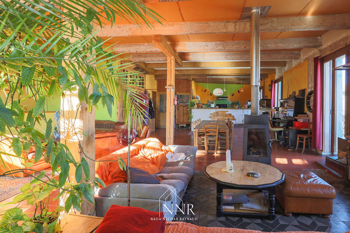 Maison à SAINT-FELIX-DE-LODEZ