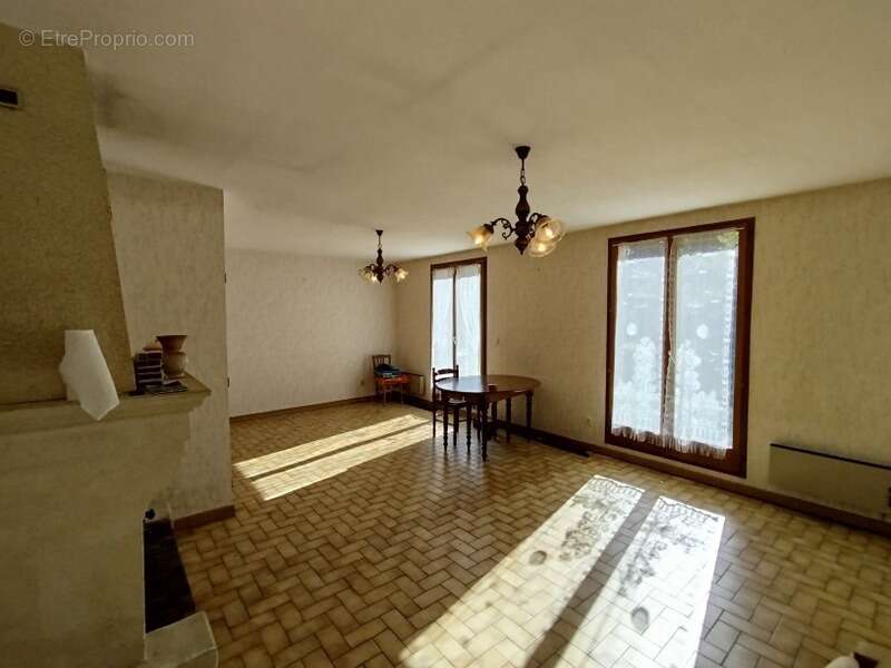 Maison à vendre 4 pièces ARROU (28) - photo 2