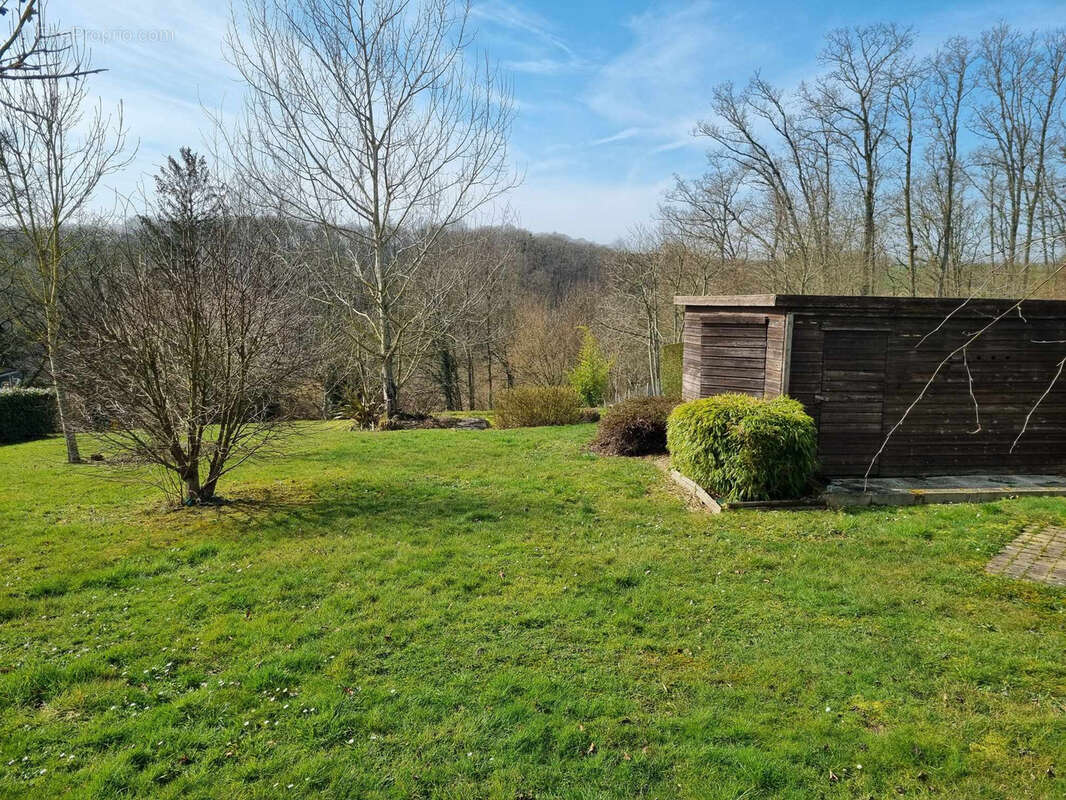 Maison à BESSE-SUR-BRAYE