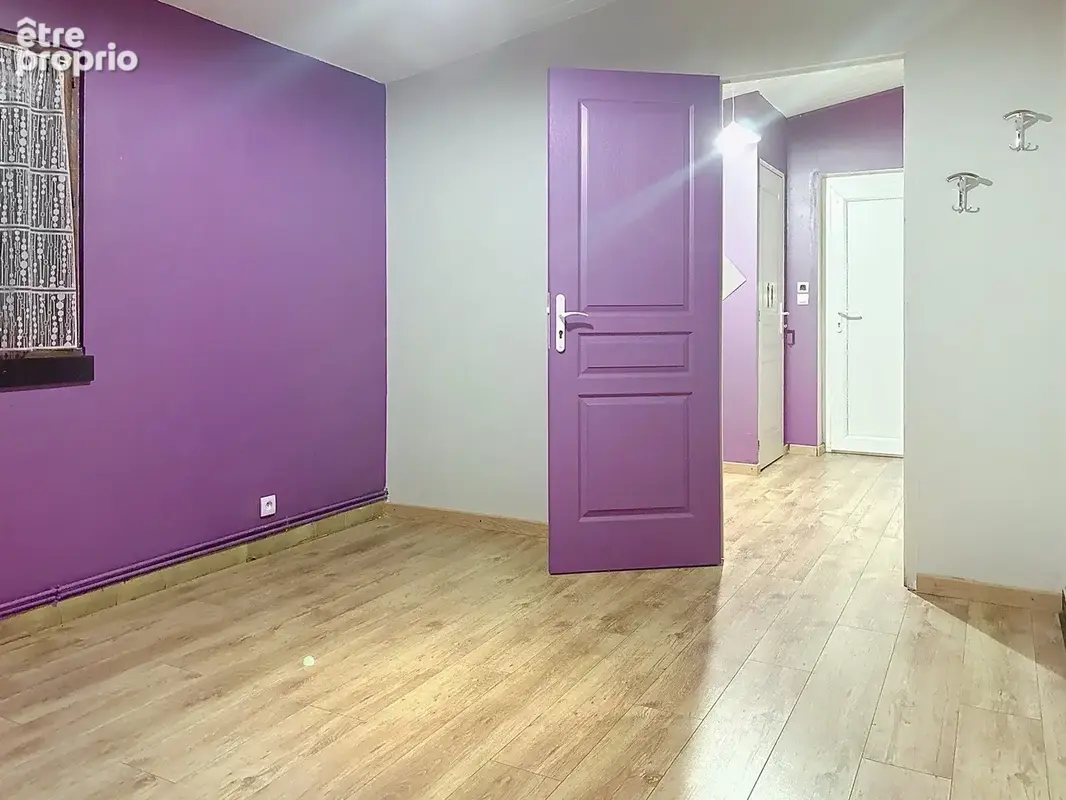 Appartement LOFT de 248m2 avec Terrasse, Piscine, Grand garage de 100m2 et 2 Places extérieures - photo 10