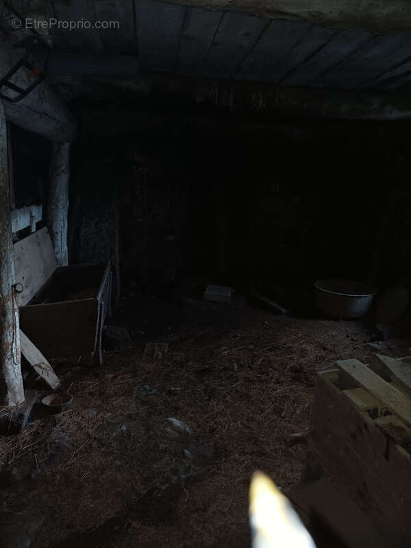 Ancienne ferme en partie rénovée - photo 20