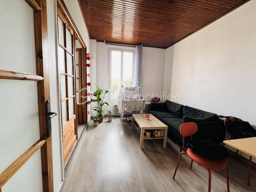 Appartement à VILLEJUIF