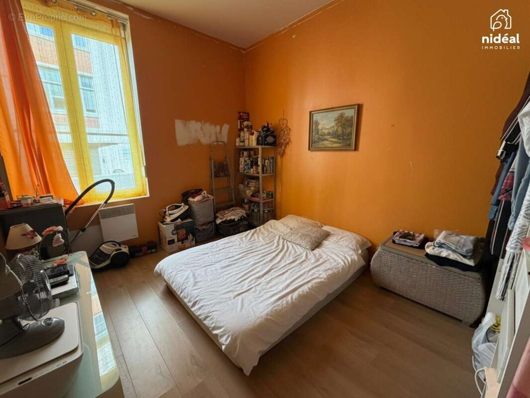 Appartement 211 m² à Louvroil  - photo 8