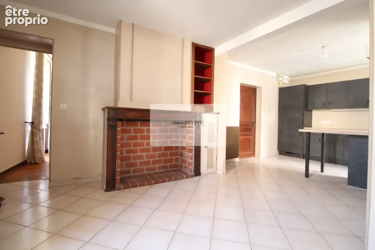 Duplex 6 pièces 121 m2 avec balcon, cave et grenier - photo 2