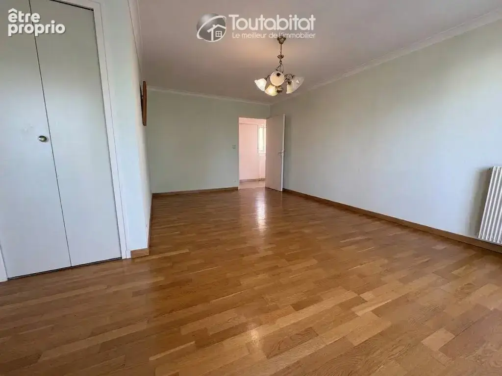 Appartement 4 pièces 93 m² à vendre à Charleville-Mezieres (08000) - photo 1