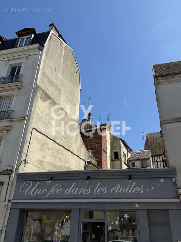 Appartement à COMPIEGNE