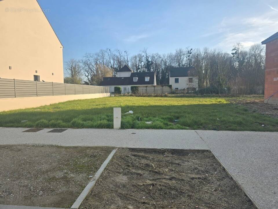 Terrain à FREPILLON