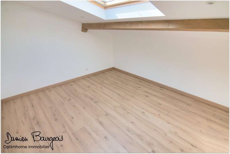 Appartement à SEGNY