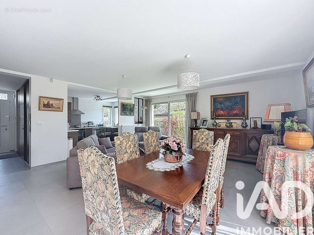 Photo 2 - Maison à SAINT-MARTIN-DU-VIVIER