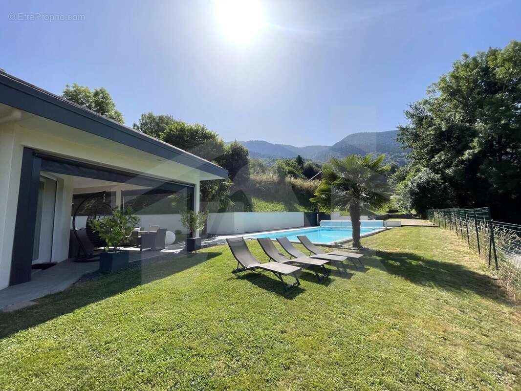 Maison à SAINT-MARTIN-D&#039;URIAGE