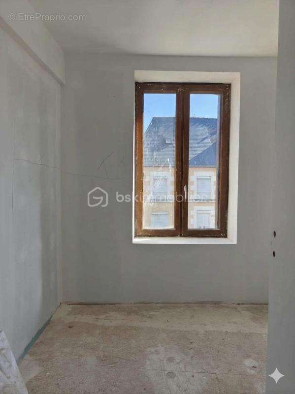 Maison à COUPTRAIN