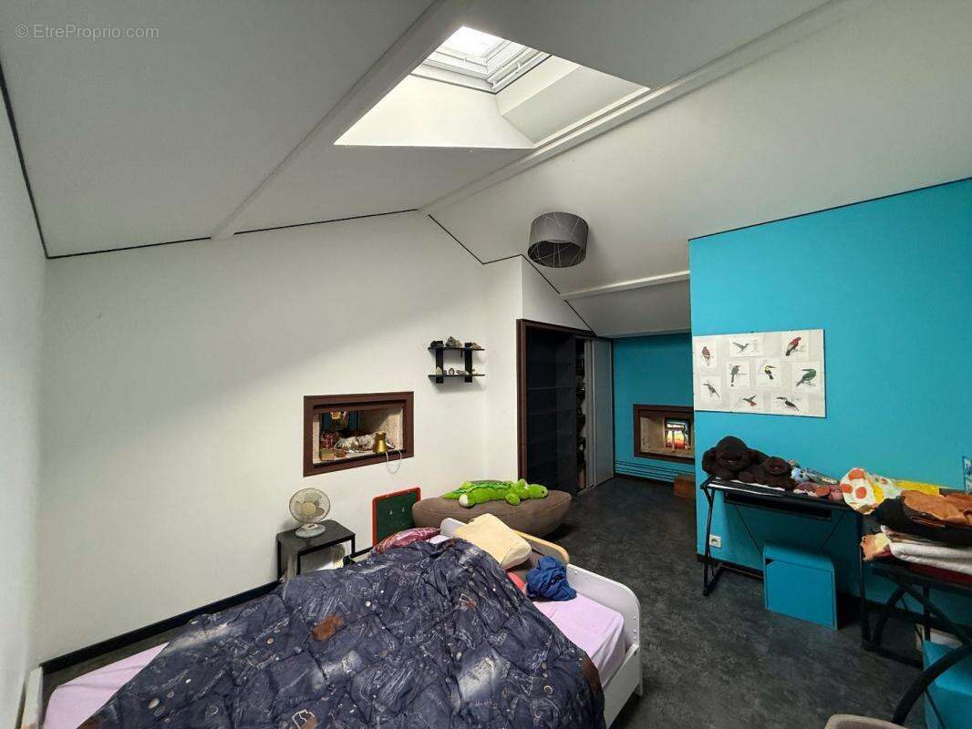 Maison à SAINT-COUTANT