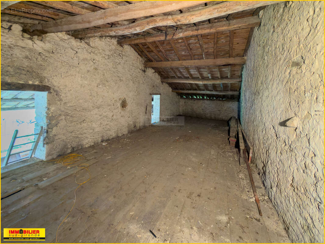 Maison à ILLATS