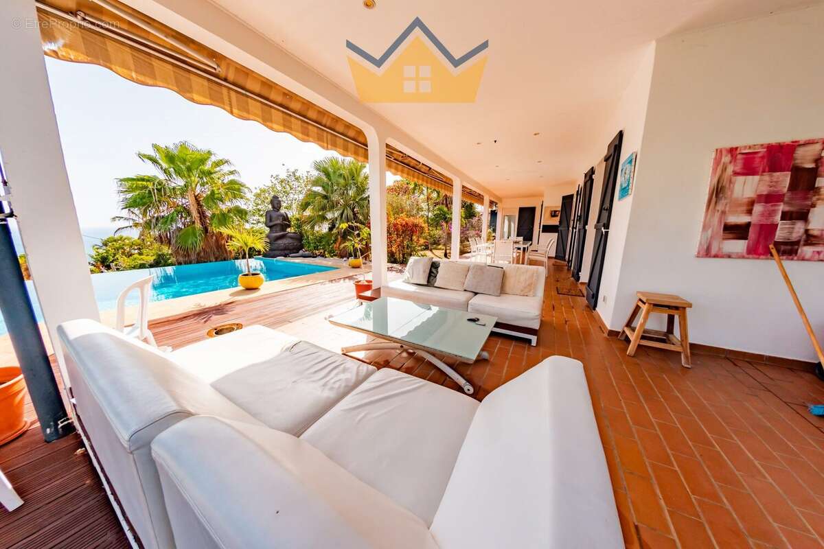 Maison à CASE-PILOTE