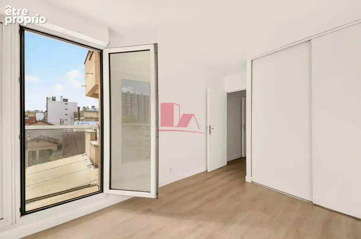 Vanves gare - appartement 3 pieces de 64 m²- balcon - parking - photo 12