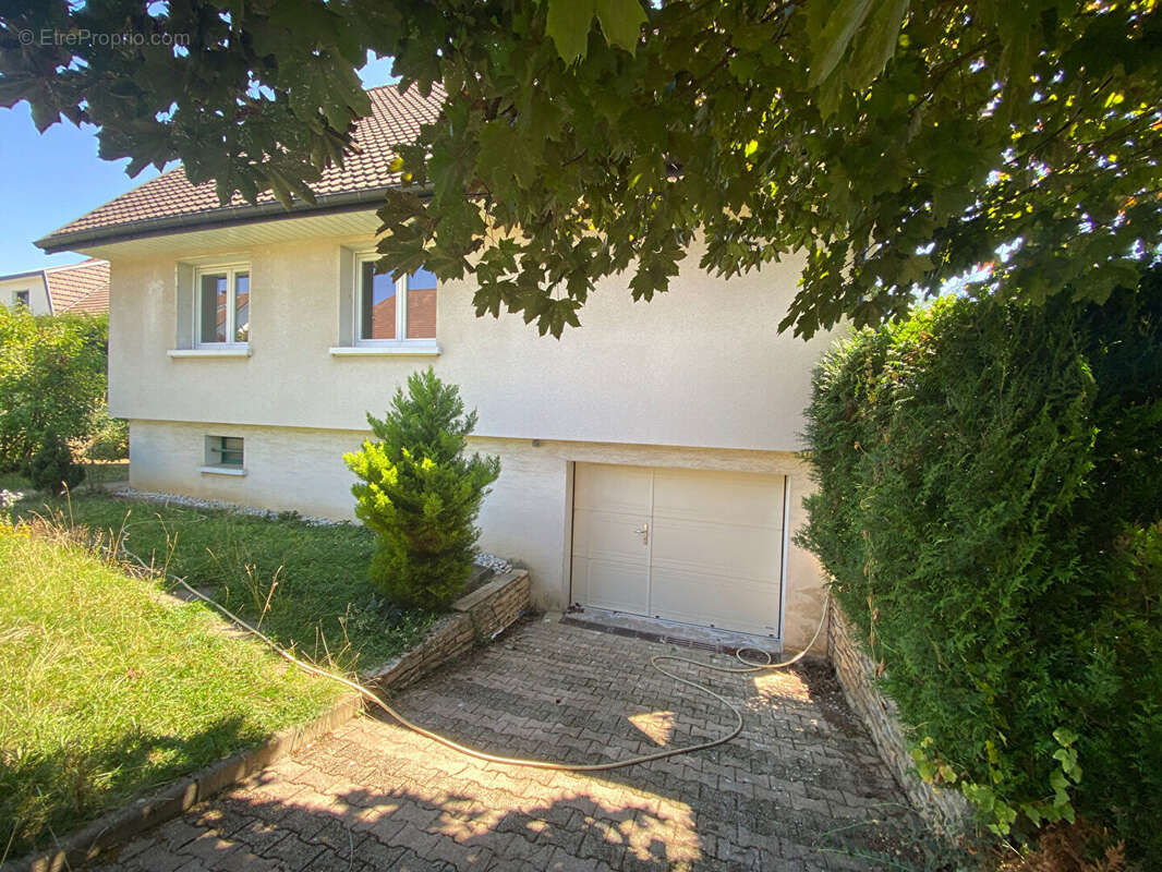 Maison à FONTAINE-LES-DIJON