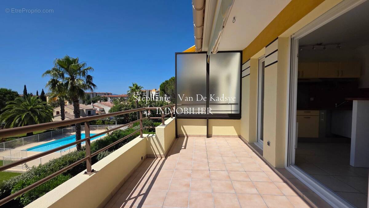Appartement à FREJUS