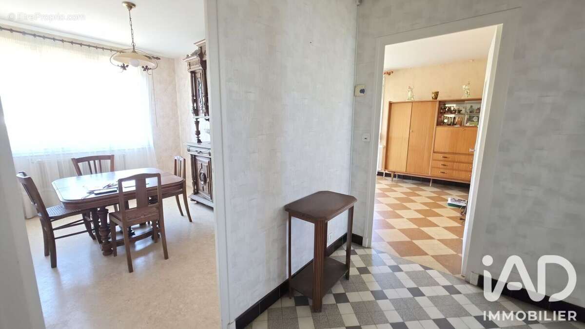 Photo 8 - Maison à ROMANS-SUR-ISERE