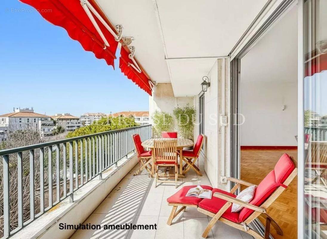 Appartement à MARSEILLE-8E