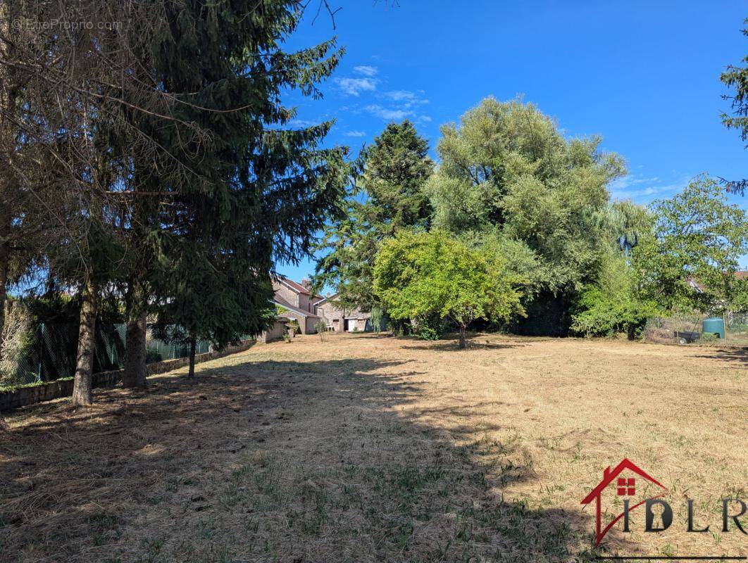 Maison à GRAY-LA-VILLE