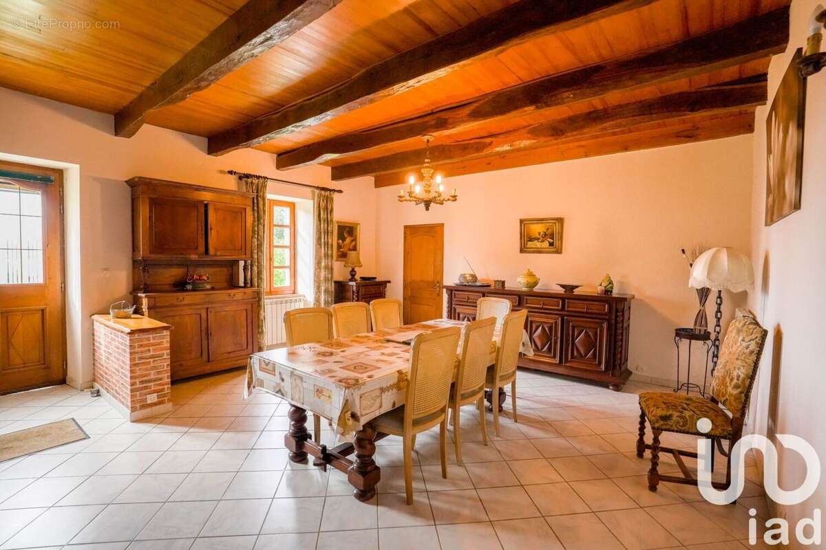 Photo 5 - Maison à VILLEFRANCHE-DE-PANAT