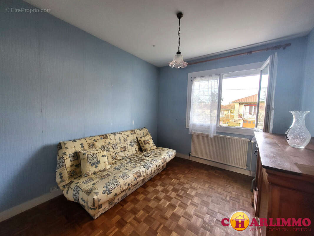 Maison à SAINT-JUNIEN