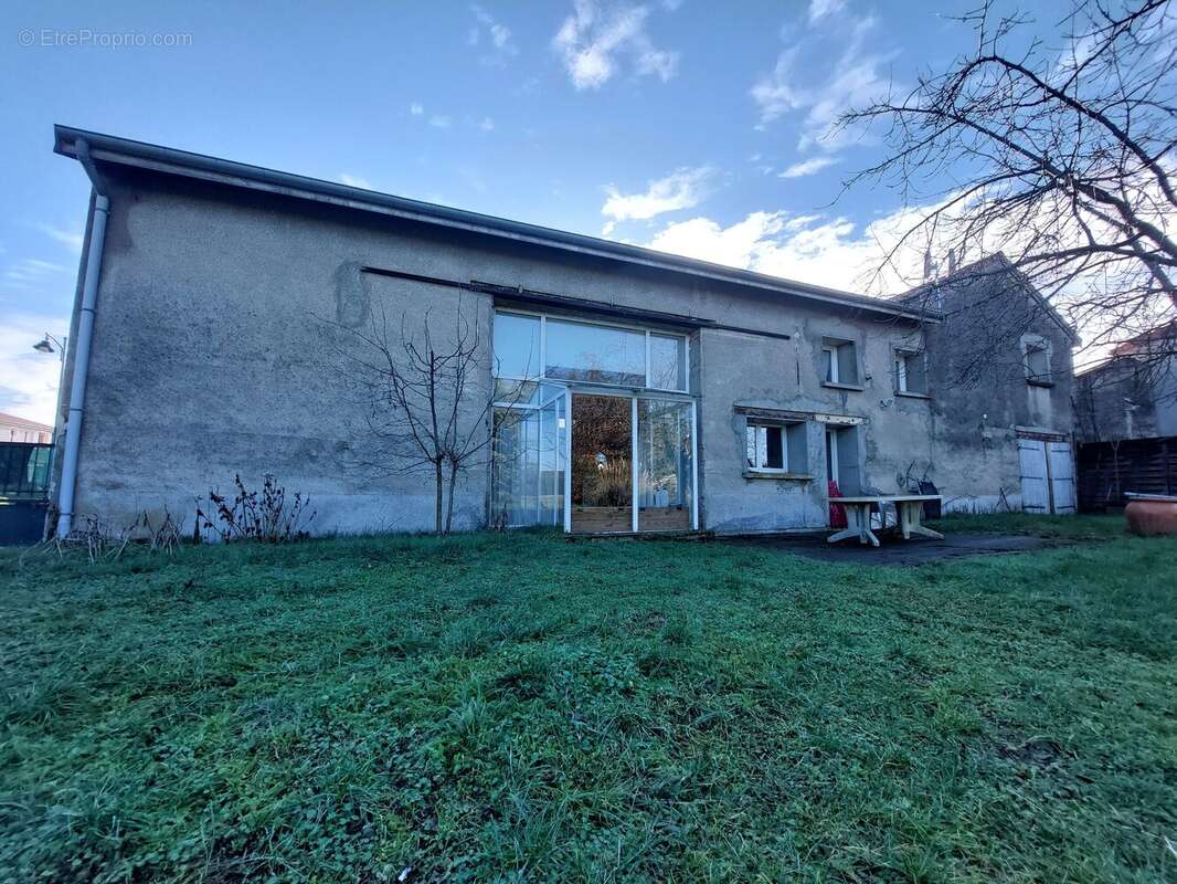 Photo 1 - Maison à L'HOPITAL-LE-GRAND