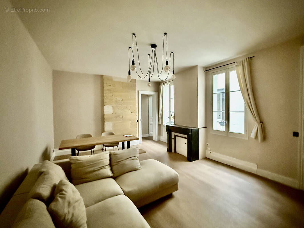 Appartement à BORDEAUX