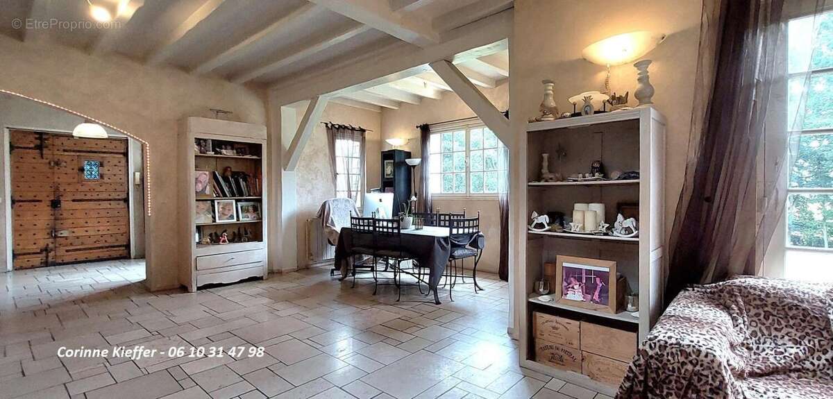 Maison 528 m² à Montlignon  - photo 4