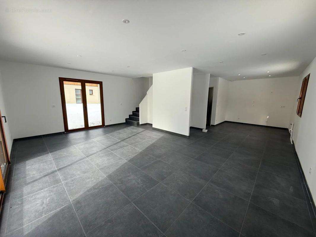 Maison à LES DESERTS