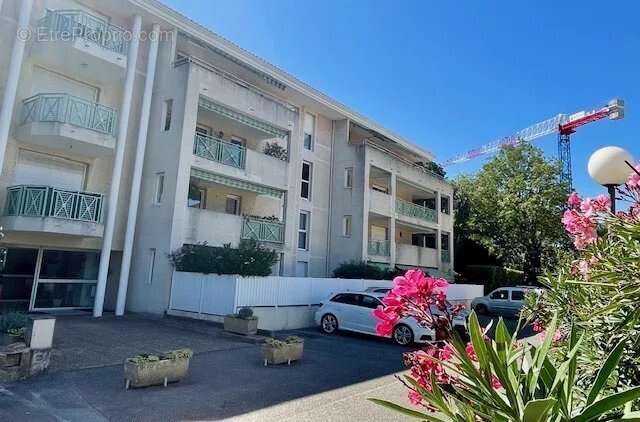 Appartement à SALON-DE-PROVENCE