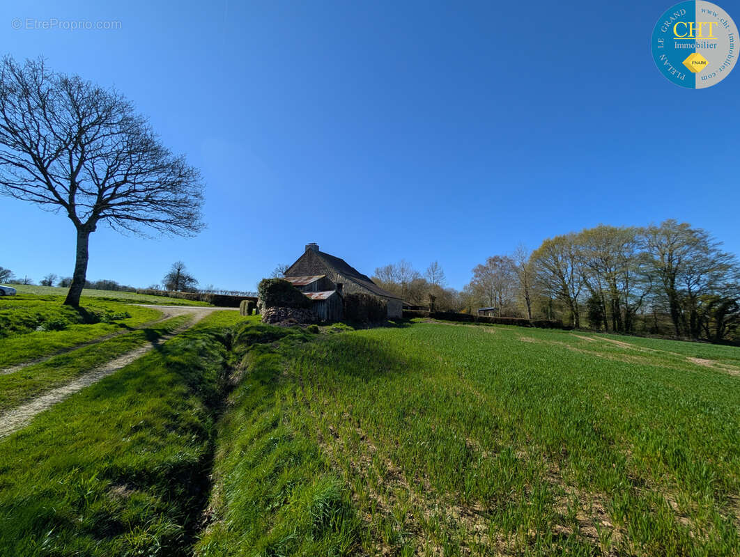 Maison à PAIMPONT