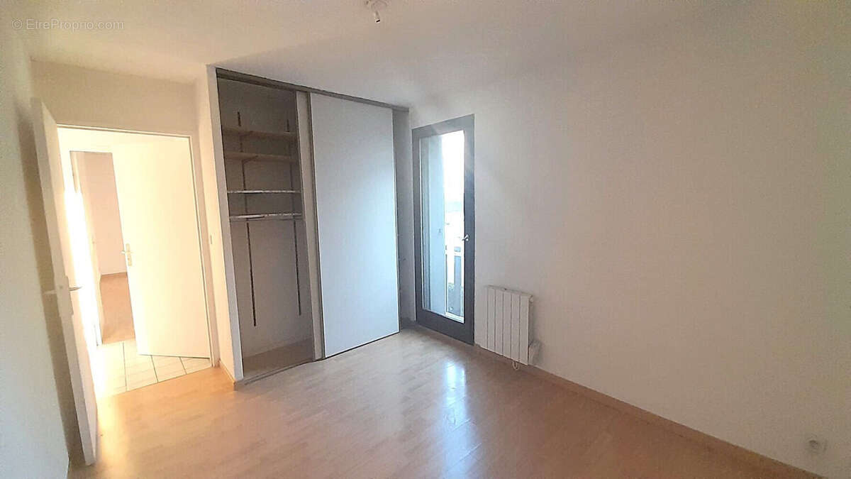 T3 lumineux avec balcon - 70M² 6 - Appartement à MEYTHET