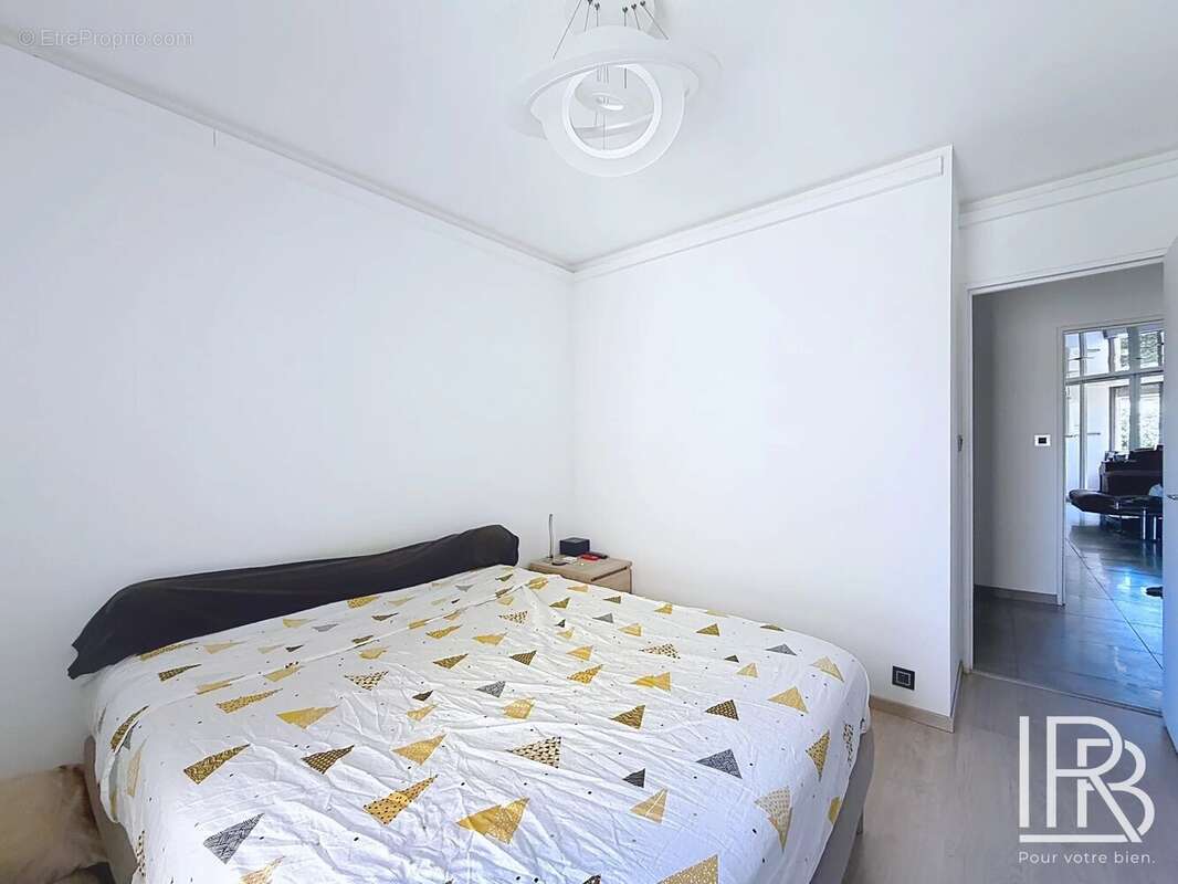 Appartement à MARSEILLE-9E