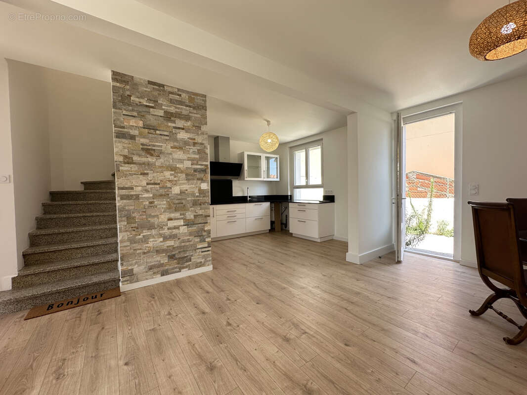 Maison rénovée, 3 chambres, terrasse - photo 6