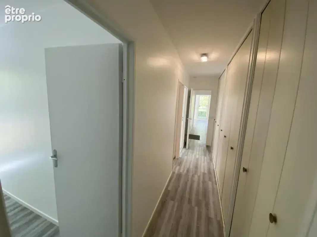ANGERS SUD : Appartement lumineux, rénové avec goût, balcon - photo 6